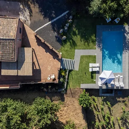 빌라 Vigne Dell'etna 6, Emma