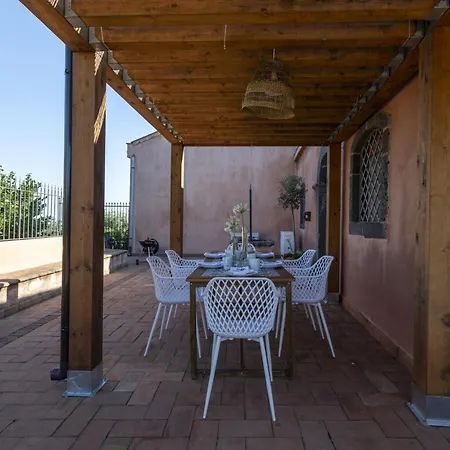 빌라 Vigne Dell'etna 6, Emma *